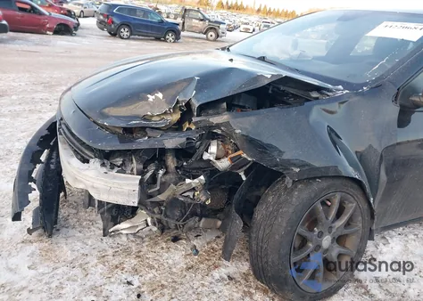 2015 Dodge Dart Sxt z USA, uszkodzony, nr VIN 1C3CDFBB6FD279432